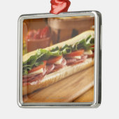 Ein italienisches Vorsandwich mit 2 Silbernes Ornament (Links)