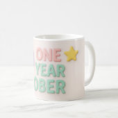Ein Jahr nüchternes Geschenk LGBT Regenbogen Kaffeetasse (VorderseiteRechts)