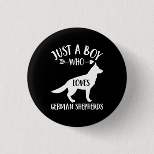 Ein Junge, der deutsche Hirte Liebe Button