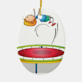 Ein Junge, der Trampoline spielt Keramik Ornament (Vorne)