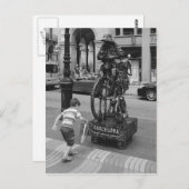 Ein Junge in Barcelona Postkarte (Vorne/Hinten)