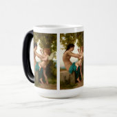 Ein junges Mädchen, das sich gegen Eros verteidigt Verwandlungstasse (Vorderseite Links)