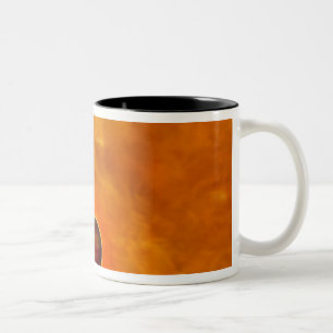 Ein jupitergroßer Planet Zweifarbige Tasse
