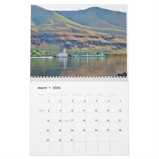 Ein Kalender 2025 mit dramatischen Schleppbootfahr (Mär 2026)