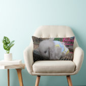 Ein Kaninchen in einem Kleid Lendenkissen (Stuhl )