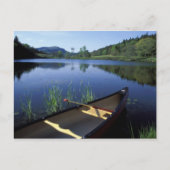 Ein Kanu-Erholungen am Ufer des Little Long Pond Postkarte (Vorderseite)
