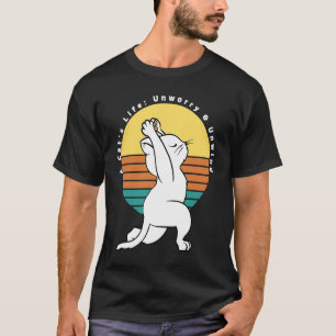 Ein Katzenleben Unbesorgt Und Entspannt Retro Yoga T-Shirt