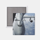 Ein KC-10-Extender bereitet sich darauf vor, eine Magnet (Vorderseite/Rückseite)