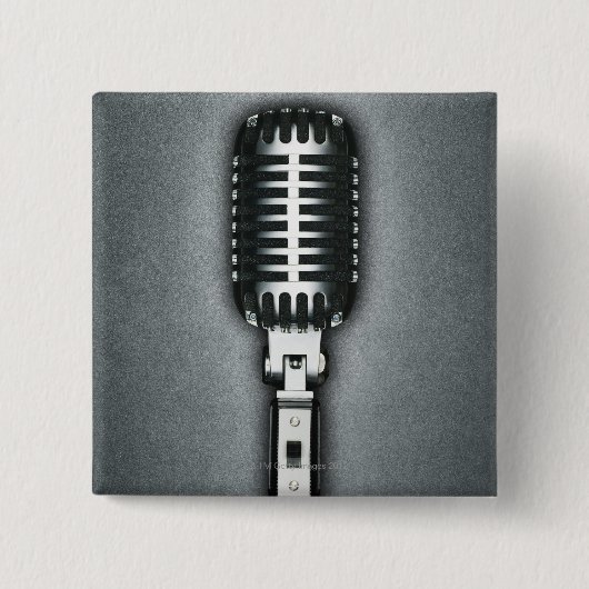 Ein klassisches Mikrofon Button (Vorderseite)