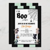 Ein kleiner Boo ist fast gerade wegen Halloween Ba Einladung (Vorne/Hinten)