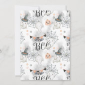 Ein kleiner Boo ist fast gerade wegen Halloween-Ki Einladung (Rückseite)