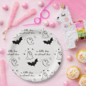 Ein kleiner Boo ist fast passend für eine Babydusc Pappteller (Party)