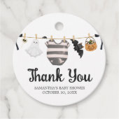 Ein kleiner Boo ist fast schon wegen Babydusche ru Geschenkanhänger (Vorderseite)