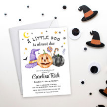 Ein kleiner Boo ist fast zu Halloween-Kinderdusche