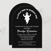 Ein kleiner Boo ist fast zu Halloween-Kinderdusche Einladung (Vorne/Hinten)