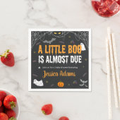 Ein kleiner Boo ist fast zu Halloween-Kinderdusche Serviette (Beispiel)