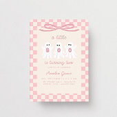 Ein kleiner Boo wird zwei rosa Mädchen 2. Geburtst Einladung