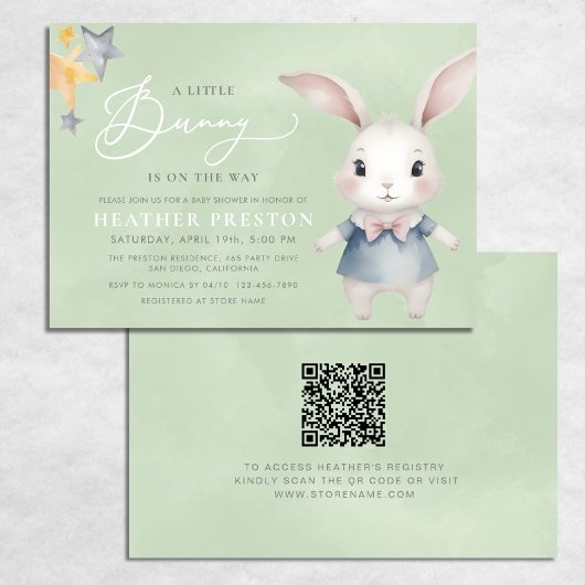 Ein kleiner Bunny Boy Sage Green QR Babydusche Einladung