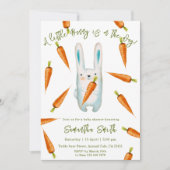 Ein kleiner Bunny ist unterwegs! Babyparty Einladung (Vorderseite)