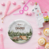 Ein kleiner Camper befindet sich auf dem Weg Baby  Pappteller (Party)