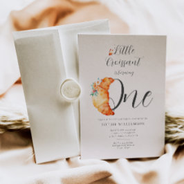 Ein kleiner Croissant zum ersten Geburtstag Einladung