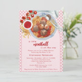 Ein kleiner Fleischball ist unterwegs mit einer ro Einladung (Stehend Vorderseite)