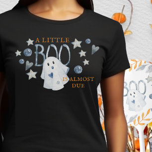 Ein kleiner Geist kommt bald an Halloween T-Shirt