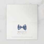 Ein kleiner Gentleman ist auf dem Weg zur Babydusc Platzkarte (Außenseite Aufgefaltet)