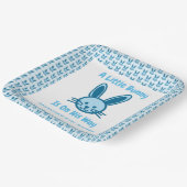 Ein kleiner Hase ist auf dem Weg Papiertüte Pappteller (Gewinkelt)