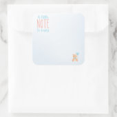 Ein kleiner Hinweis auf Babyaufkleber im Inside Bo Quadratischer Aufkleber (Tasche)