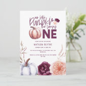 Ein kleiner Kürbis, blumengeschmückt im Herbst 1. (Stehend Vorderseite)