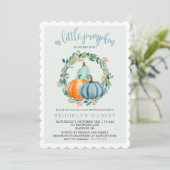 Ein kleiner Kürbis ist auf dem Weg duschen Einladu Einladung (Stehend Vorderseite)