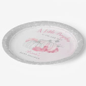 Ein kleiner Kürbis ist auf dem Weg zu einer elegan Pappteller (Schrägansicht)