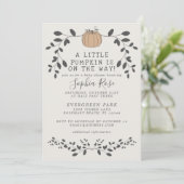 Ein kleiner Kürbis ist auf dem Weg zu einer neutra Einladung (Stehend Vorderseite)