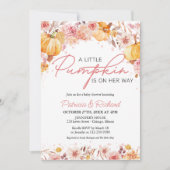 Ein kleiner Kürbis ist auf dem Weg zur Babydusche Einladung (Vorderseite)