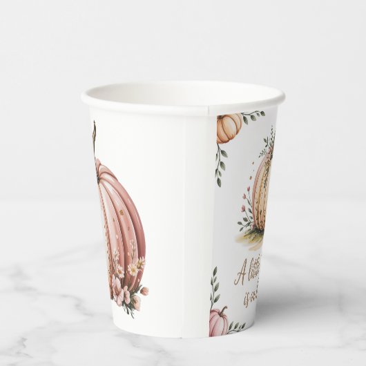 Ein kleiner Kürbis ist auf dem Weg zur Babydusche Pappbecher (Rechts)