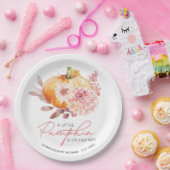 Ein kleiner Kürbis ist auf dem Weg zur Babydusche Pappteller (Party)