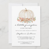 Ein kleiner Kürbis ist auf dem Weg zur Herbstdusch Einladung (Vorderseite)