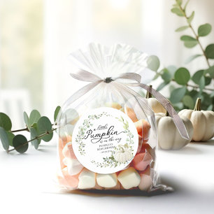 Ein kleiner Kürbis ist auf der Way Baby Dusche Runder Aufkleber