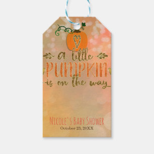 Ein kleiner Kürbis ist auf der Way Fall Baby Dusch Geschenkanhänger