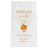 Ein kleiner Pfirsich ist auf dem Weg Baby Dusche Kleine Geschenktüte (Vorderseite)