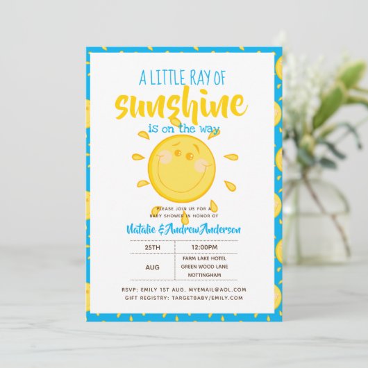 Ein kleiner Ray Of SUNSHINE ist unterwegs - blau Einladung (Stehend Vorderseite)