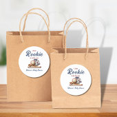 Ein kleiner Rookie auf dem Weg - Baseball Baby Dus Runder Aufkleber