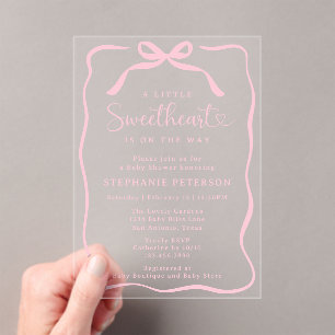 Ein kleiner Schatz ist unterwegs Rosa Babyparty Acryleinladungen