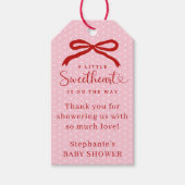 Ein kleiner Schatz Valentinstag Baby Shower Geschenkanhänger (Vorderseite)