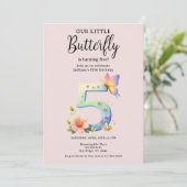 Ein kleiner Schmetterling 5. Geburtstag Niedlicher Einladung (Stehend Vorderseite)