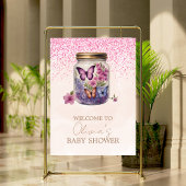 Ein kleiner Schmetterling in einem Glas Floral Bab Poster