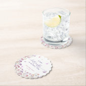 Ein kleiner Schmetterling ist auf dem Weg zu einer Untersetzer (Vor Ort)