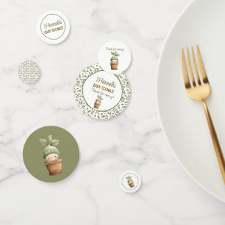 Ein kleiner Spross auf dem Way Table Konfetti