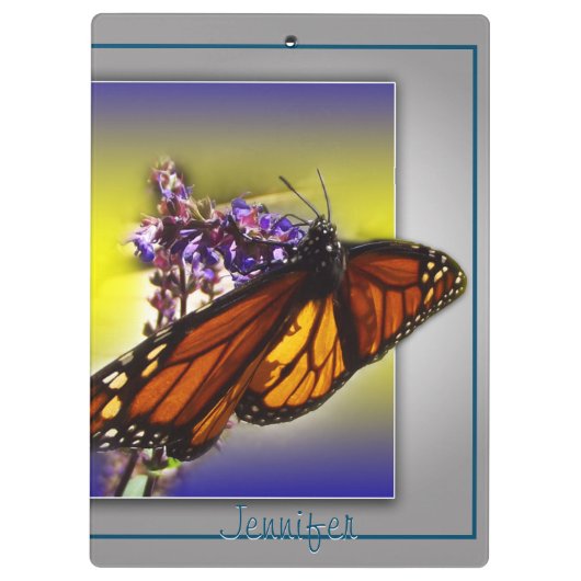 Ein kleiner süßer Schmetterling Klemmbrett (Rückseite)